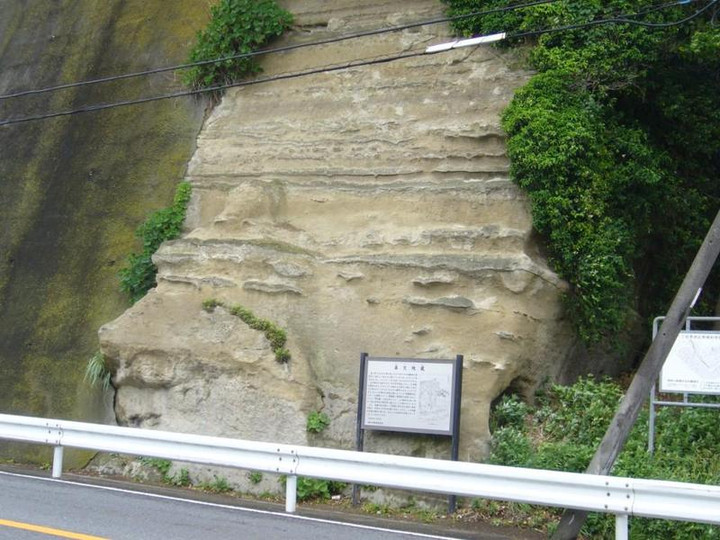 鼻欠地蔵
