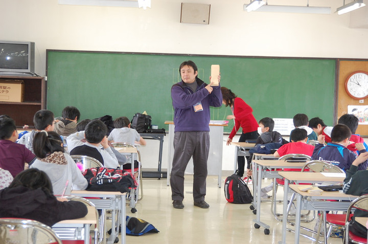 Iida_sensei_setsumei